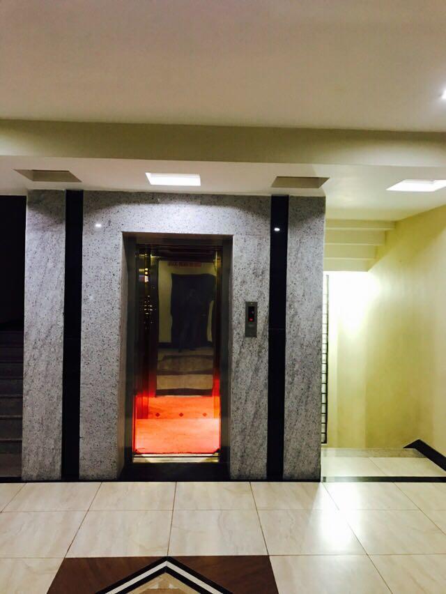 Iroomz Vaishali Residency เบลลารี ภายนอก รูปภาพ